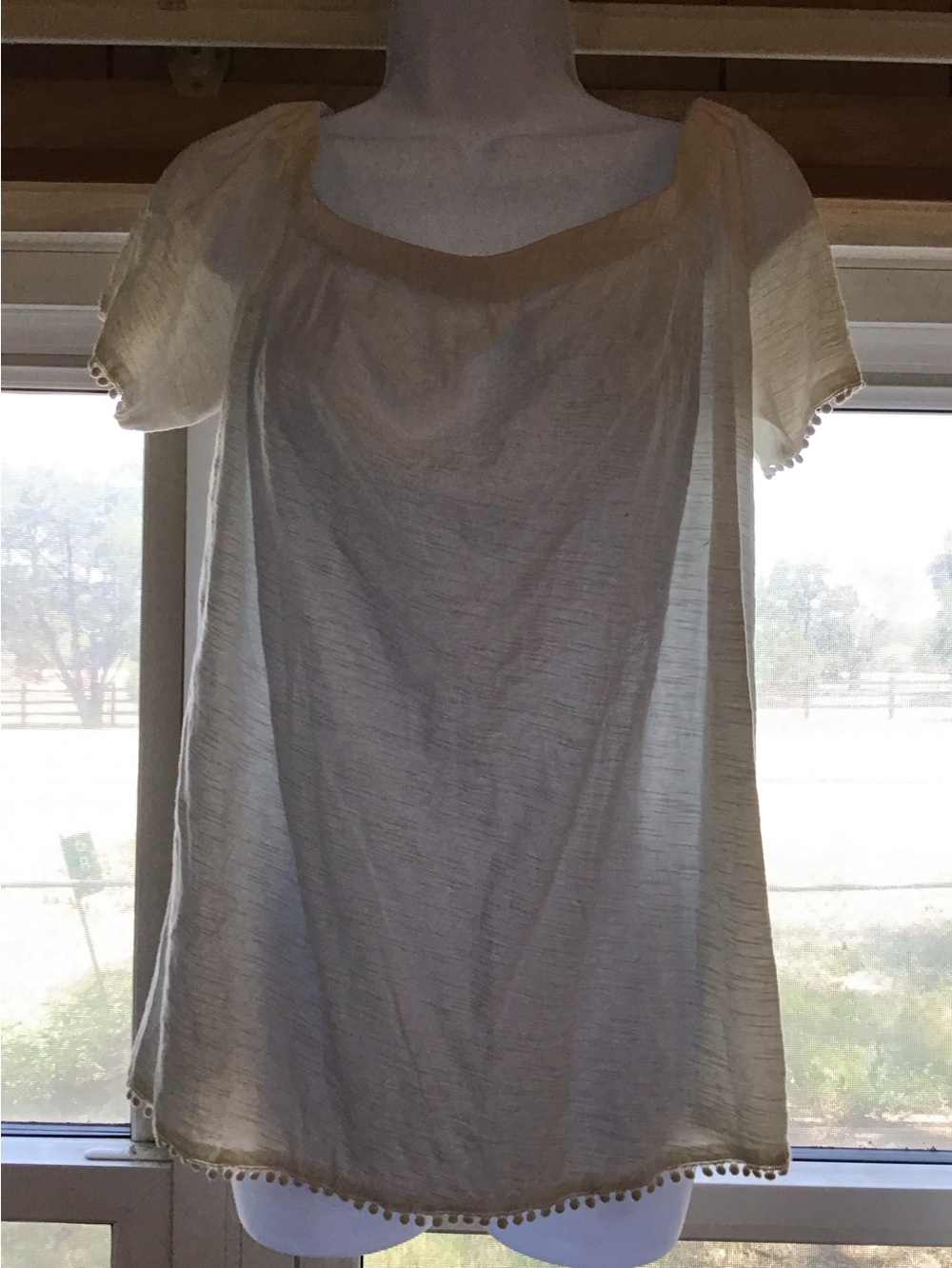 Vince Camuto Cream Short Sleeve Scoop Neck Tunic with Pom-Pom Trim